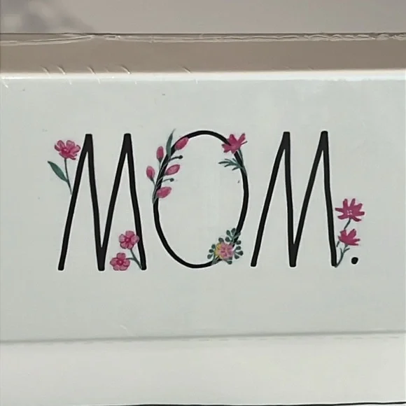 Rae Dunn M🌸M Desk Pad. - Picture 3 of 16